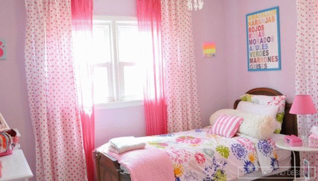 Rózsaszín hálószoba design lányoknak