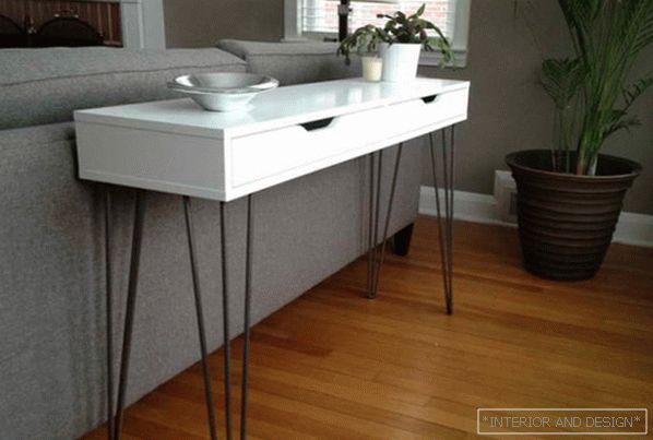 Console table from Ikea 03